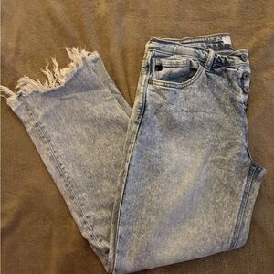 KanCan Frayed Hem Light Wash Jeans